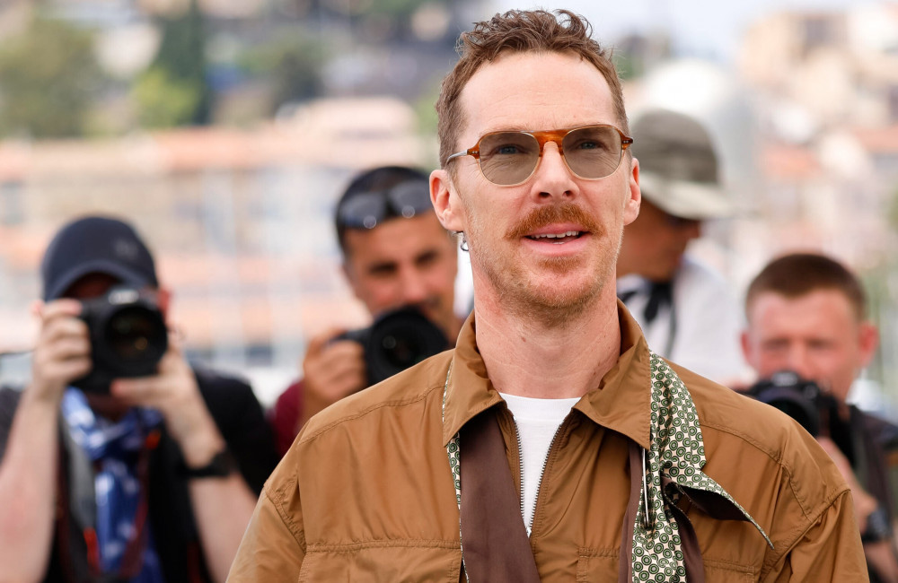 Benedict Cumberbatch ha subito un doloroso infortunio facendo surf