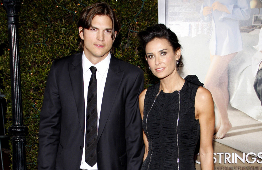 Ashton Kutcher fa un raro commento sull’ex moglie Demi Moore