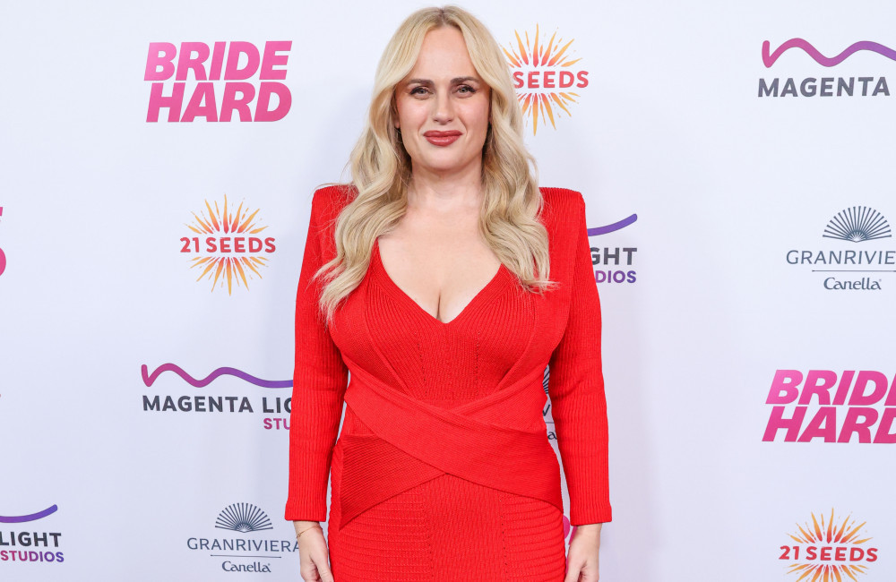 Rebel Wilson accetta di non avere un ‘corpo da bikini’