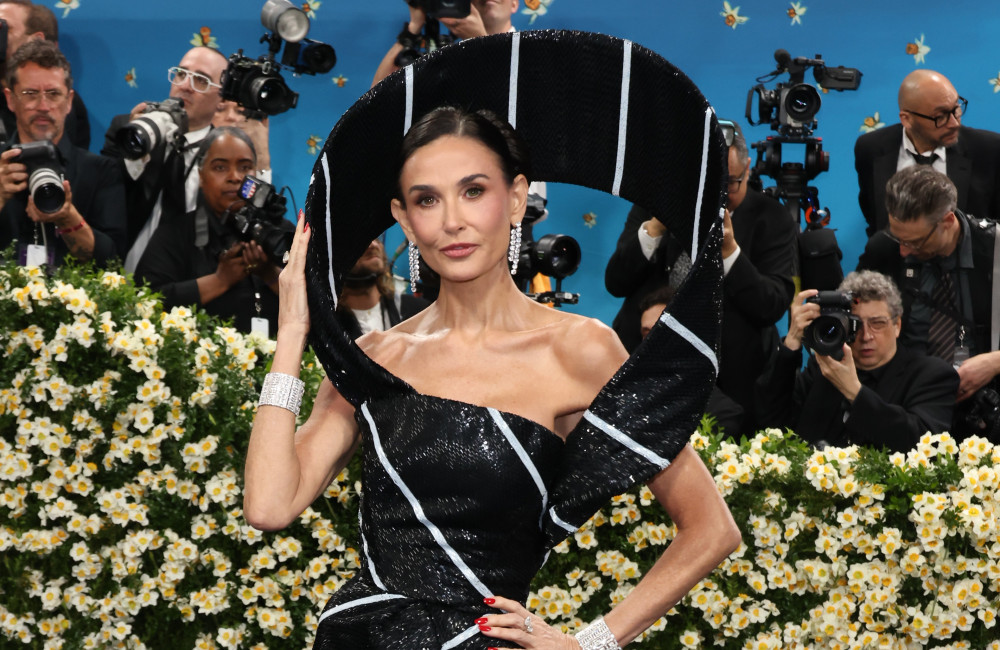 La star di Hollywood Demi Moore ha dei dubbi sull’IA