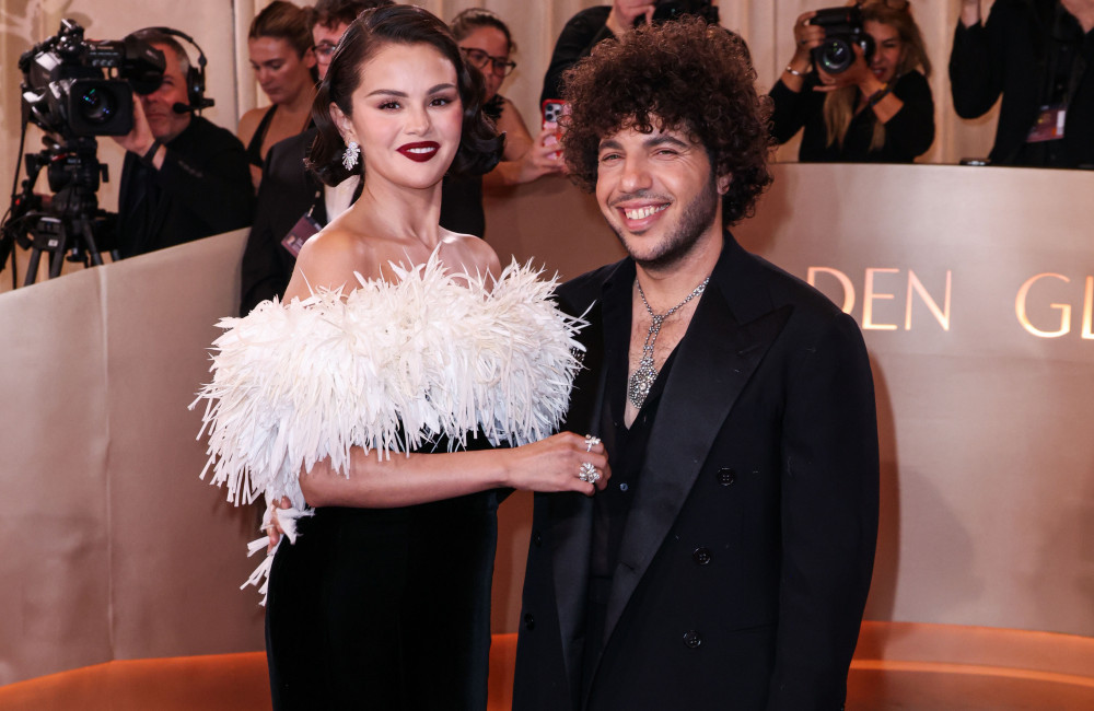 La madre di Benny Blanco gli disse di sposare Selena Gomez anni prima della loro relazione