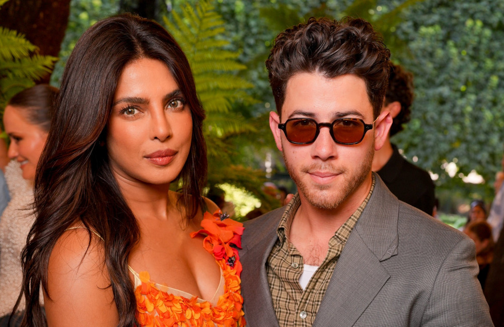 Nick Jonas rivela il primo messaggio privato che ha inviato a Priyanka Chopra