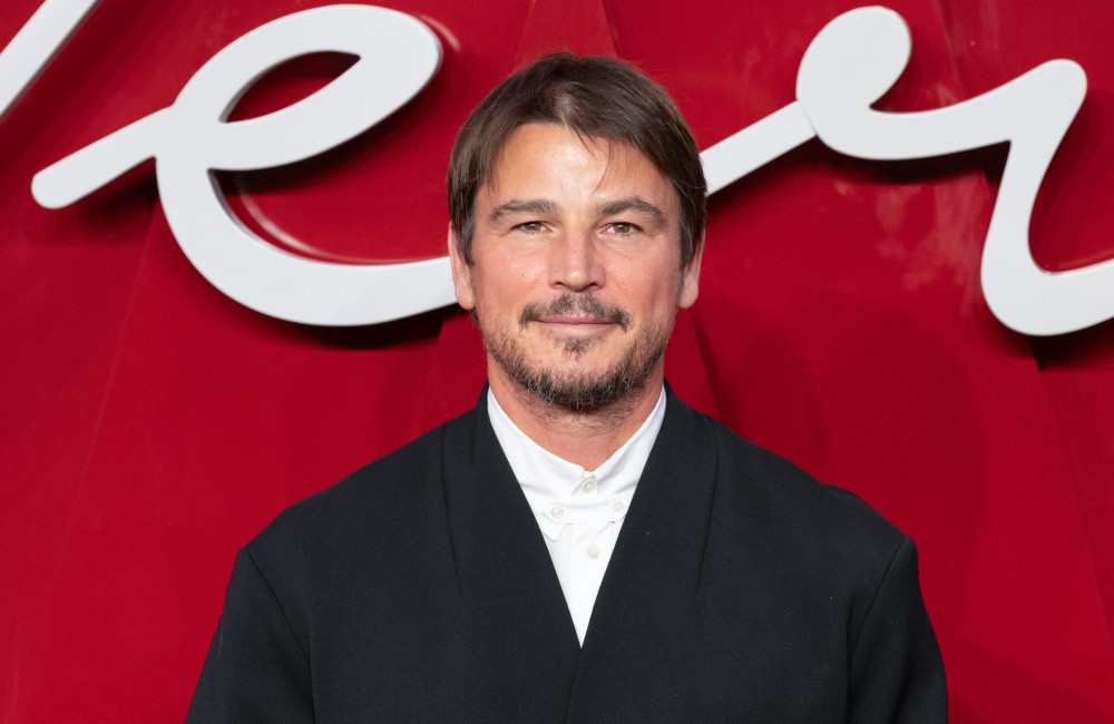 La star di Hollywood Josh Hartnett: ‘Vivo al di fuori del sistema’